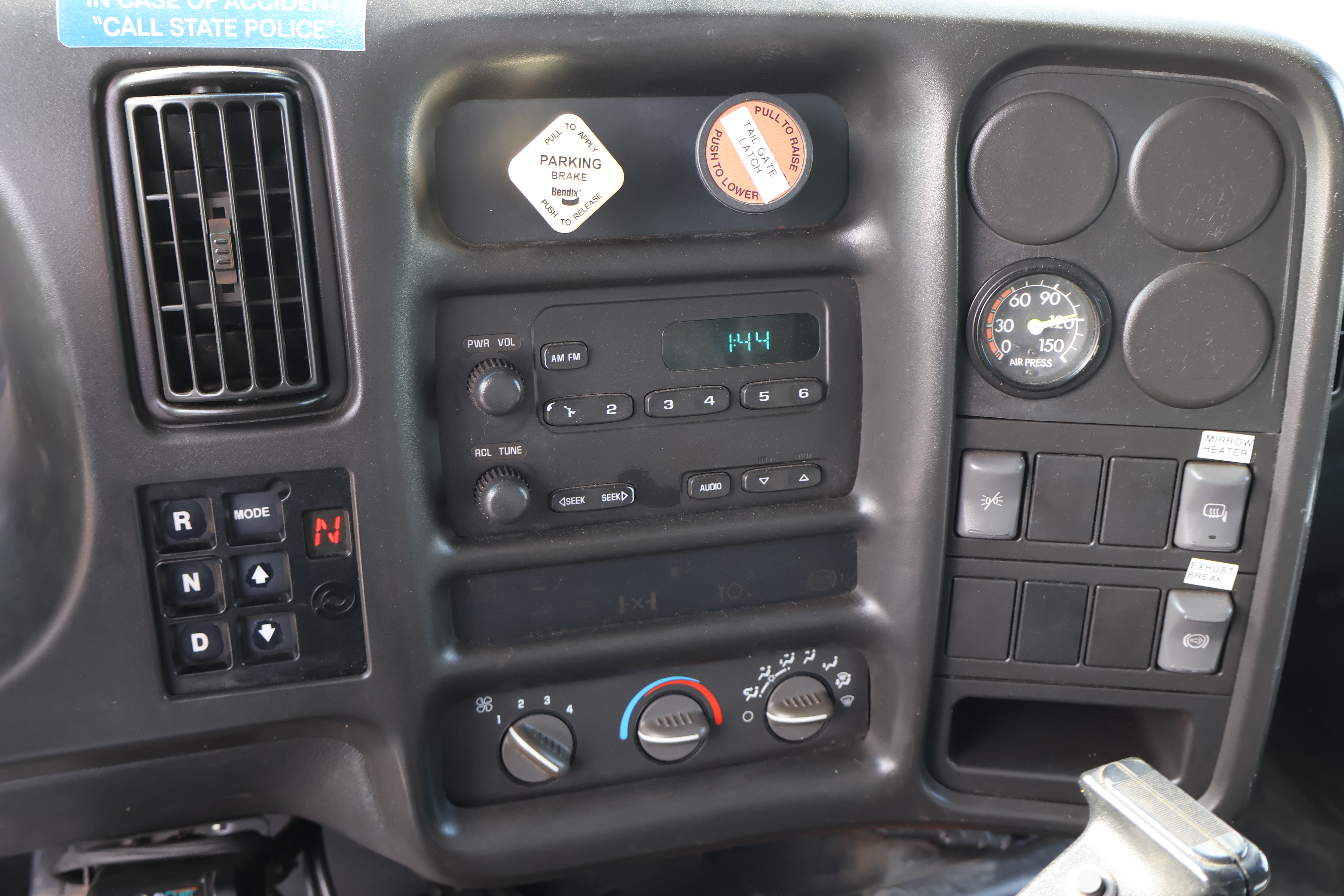 2006 GMC C7500 - Image 30