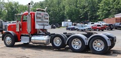 2006 PETERBILT 379 - Image 9