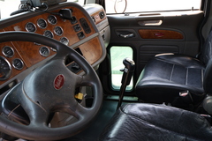 2006 PETERBILT 379 - Image 33