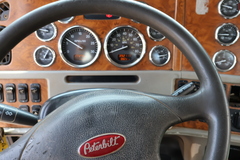 2006 PETERBILT 379 - Image 38