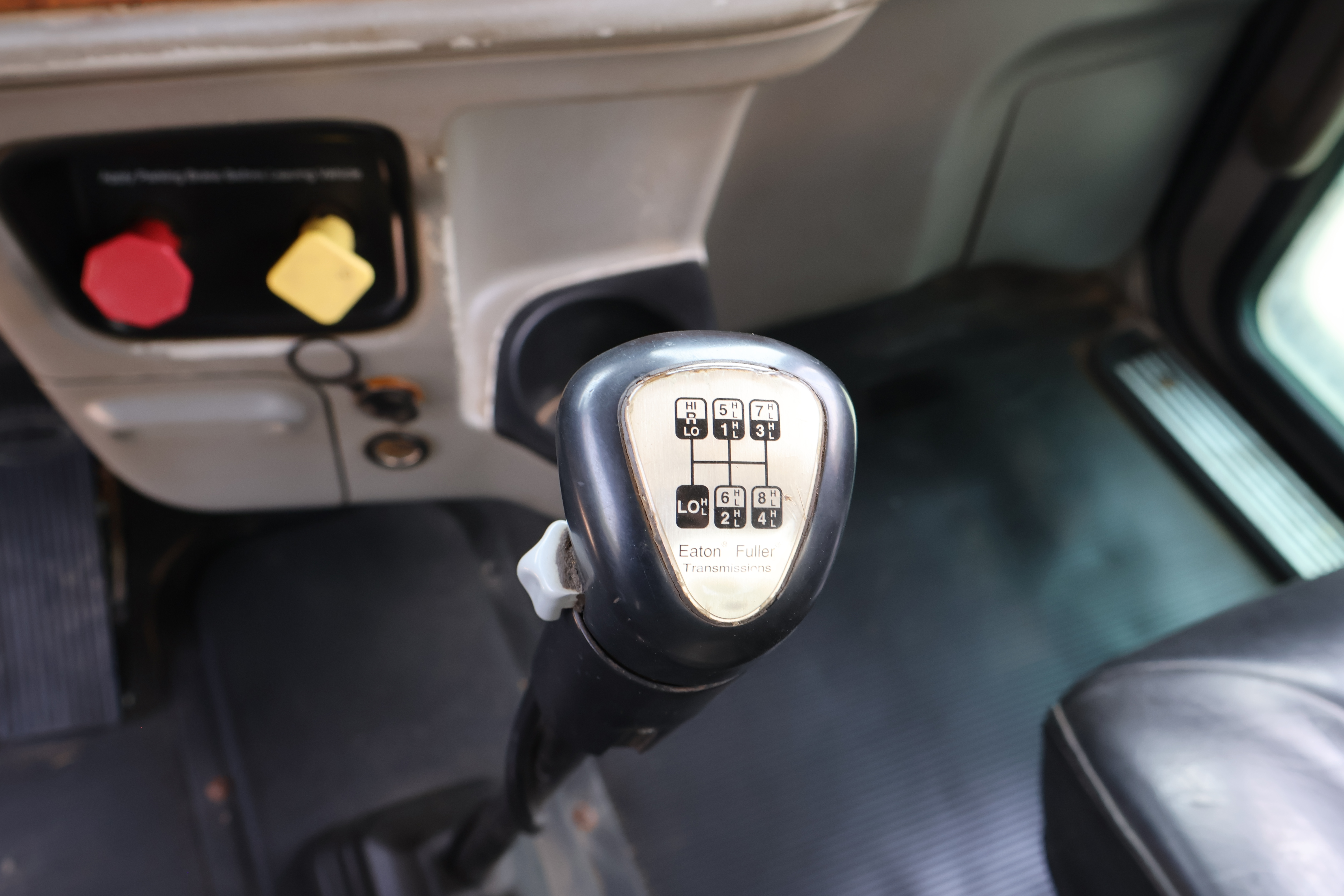 2006 PETERBILT 379 - Image 39