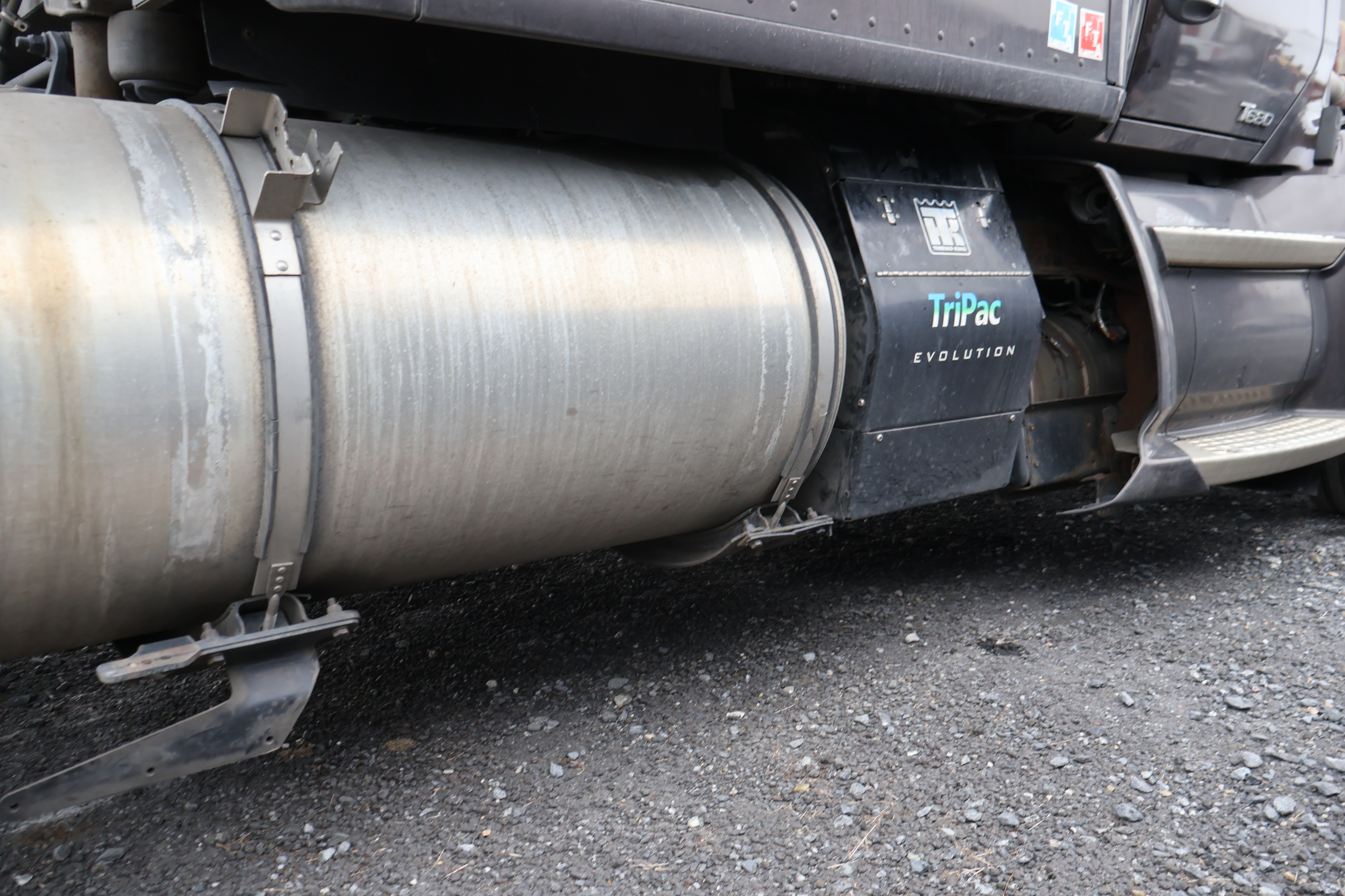 2016 KENWORTH T680 - Image 37