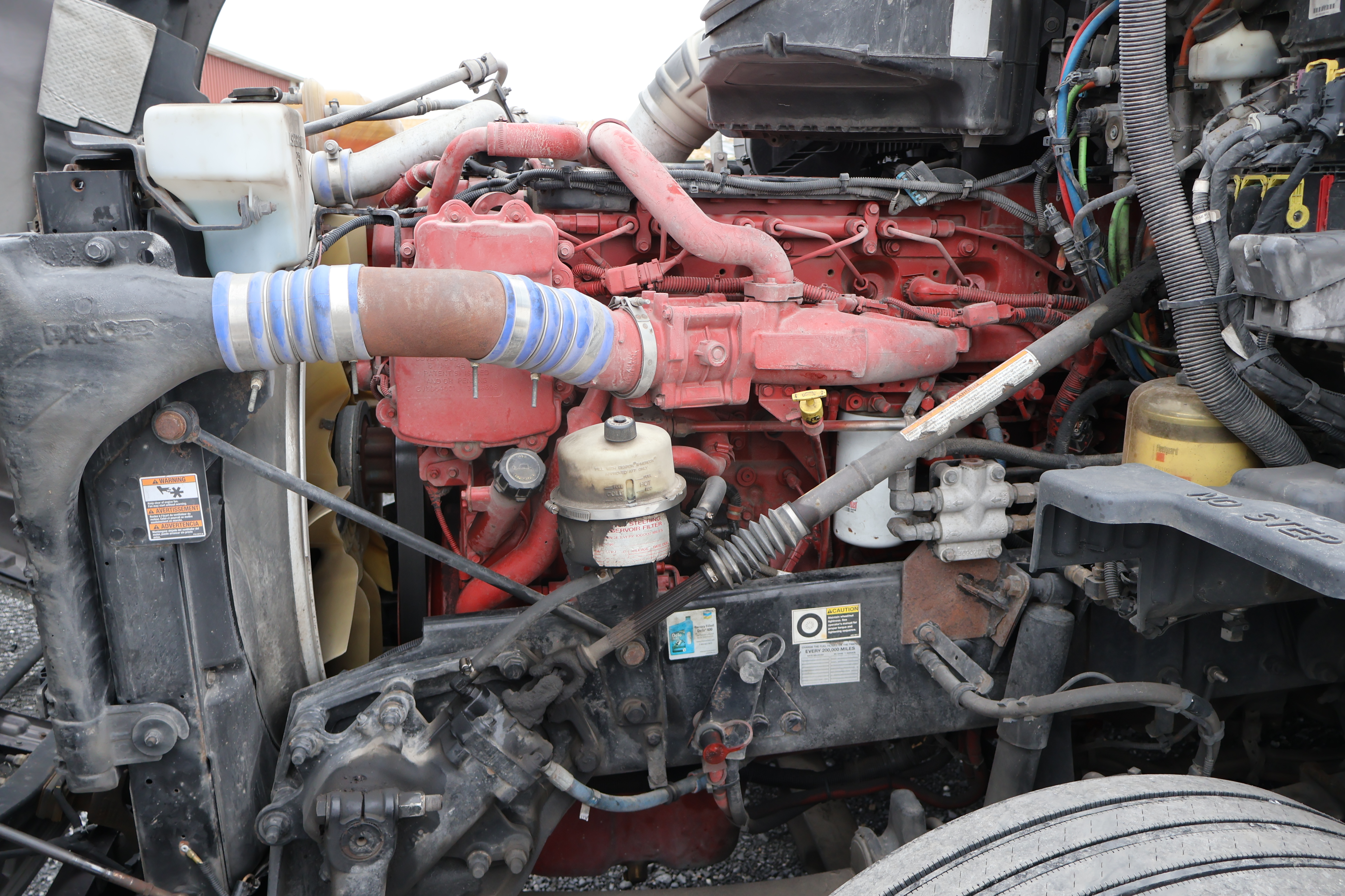 2016 KENWORTH T680 - Image 36