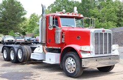 2008 PETERBILT 388 - Image 4