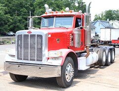 2008 PETERBILT 388 - Image 6