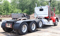 2008 PETERBILT 388 - Image 12