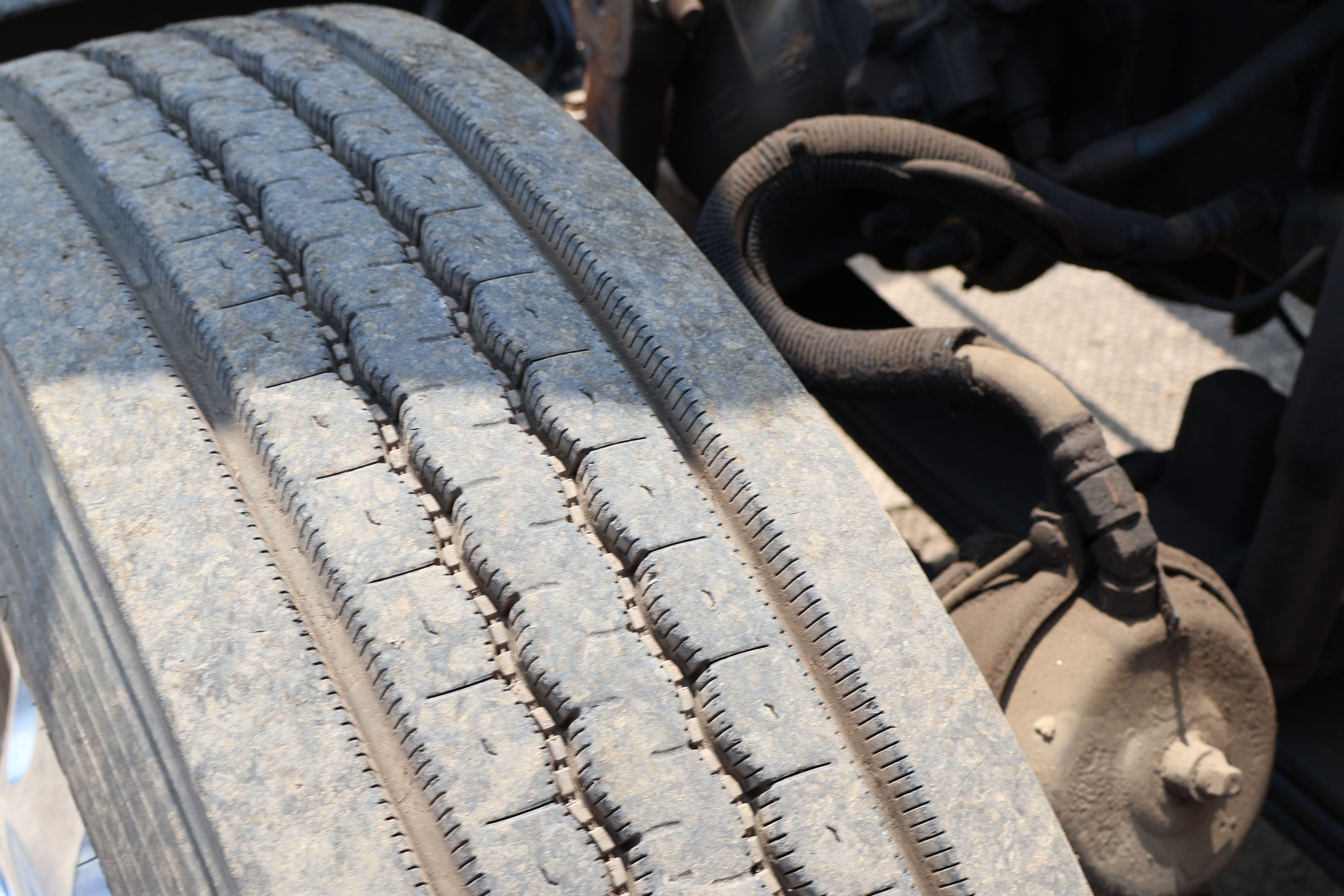 2008 PETERBILT 388 - Image 28