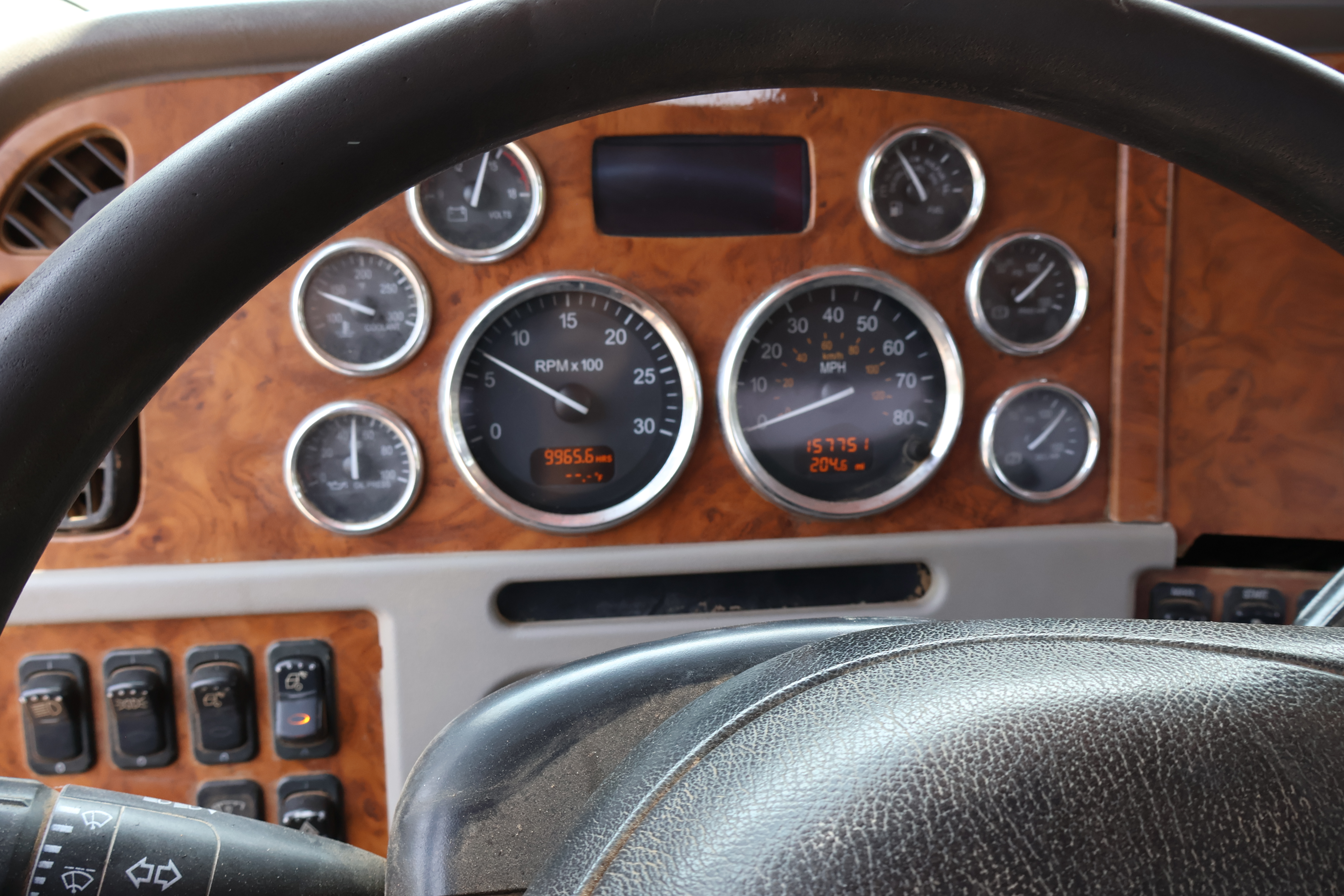 2008 PETERBILT 388 - Image 37