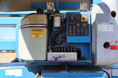 2011 GENIE Z-45/25 J - Image 9