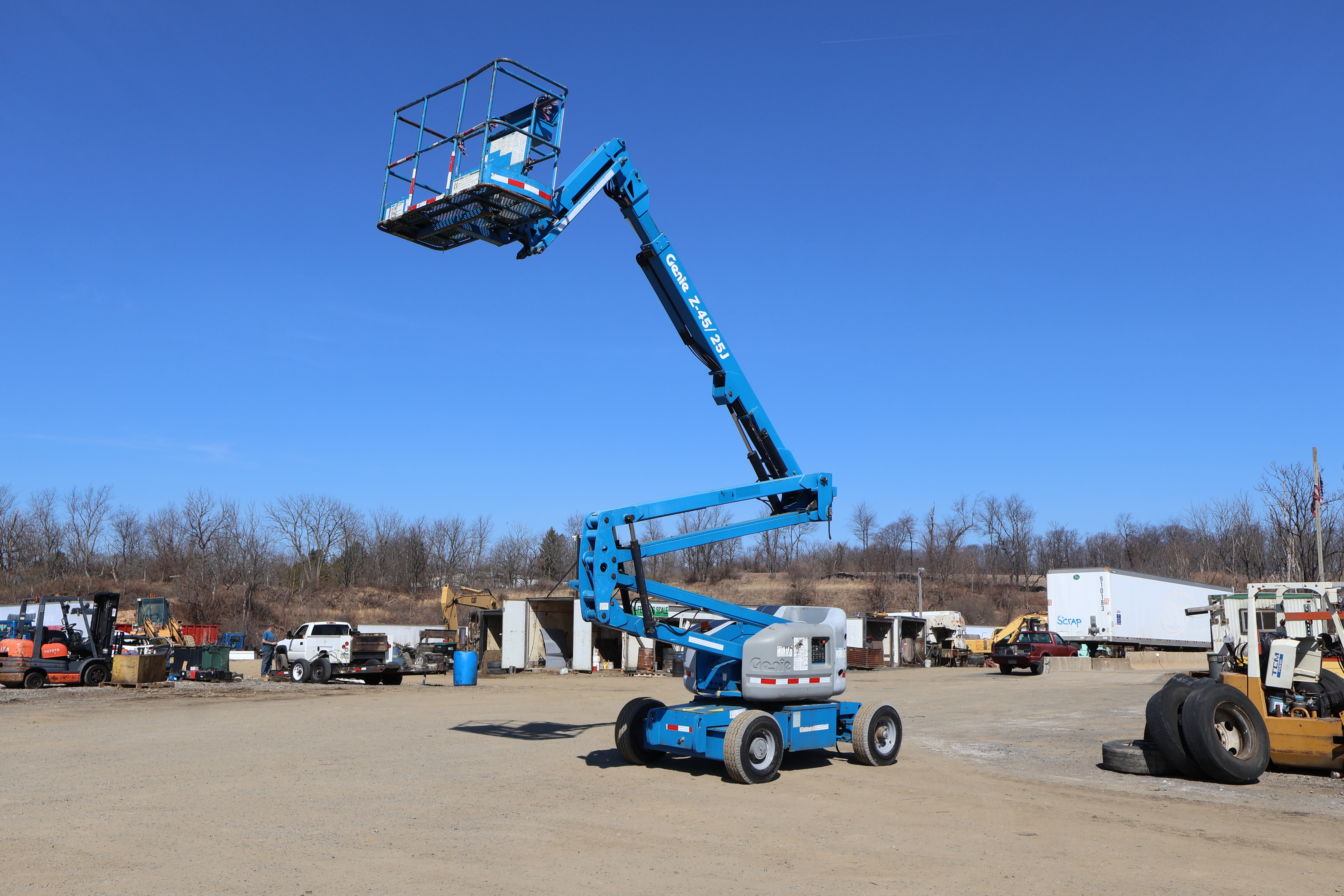 2011 GENIE Z-45/25 J - view 19 of 33