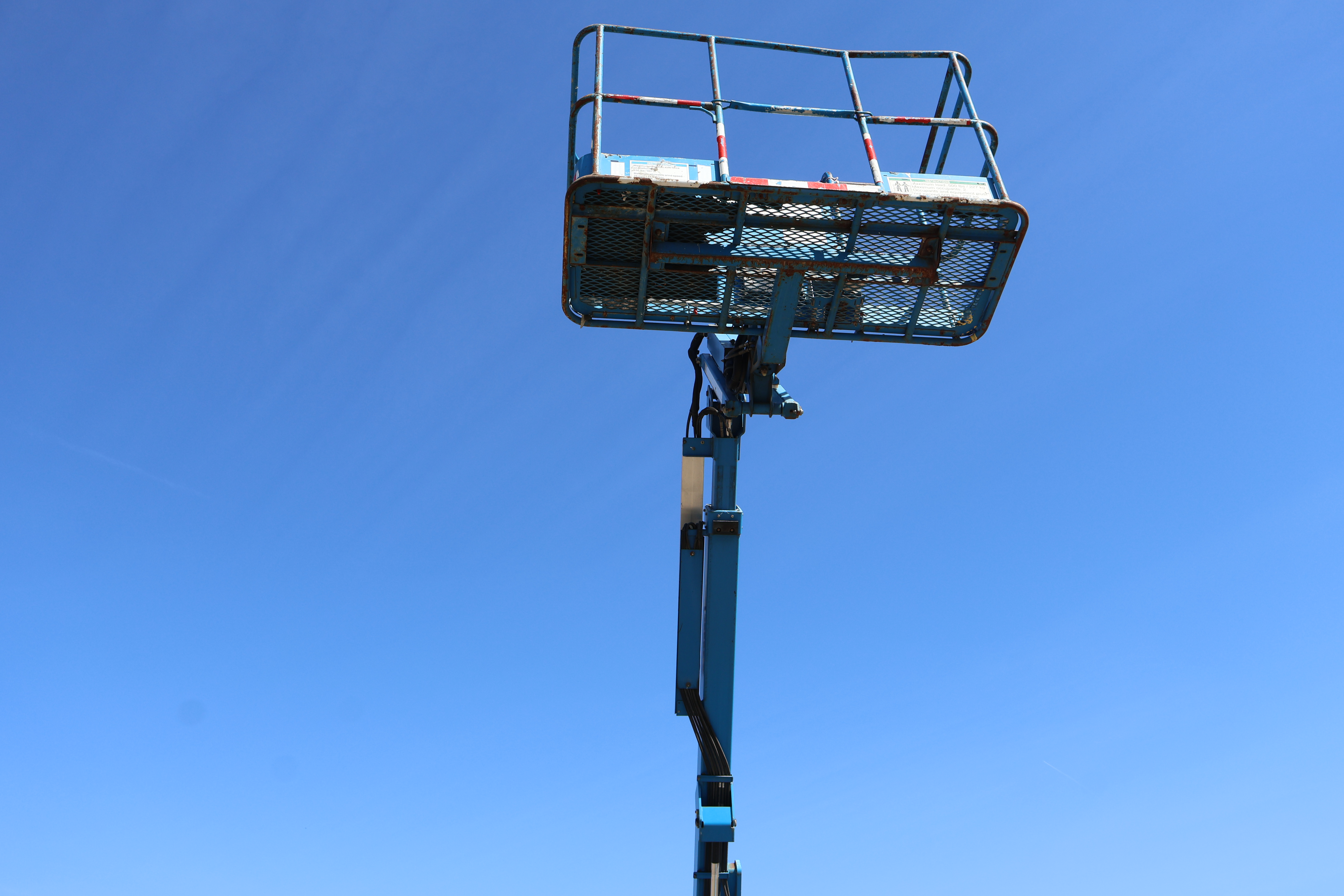 2011 GENIE Z-45/25 J - Image 27