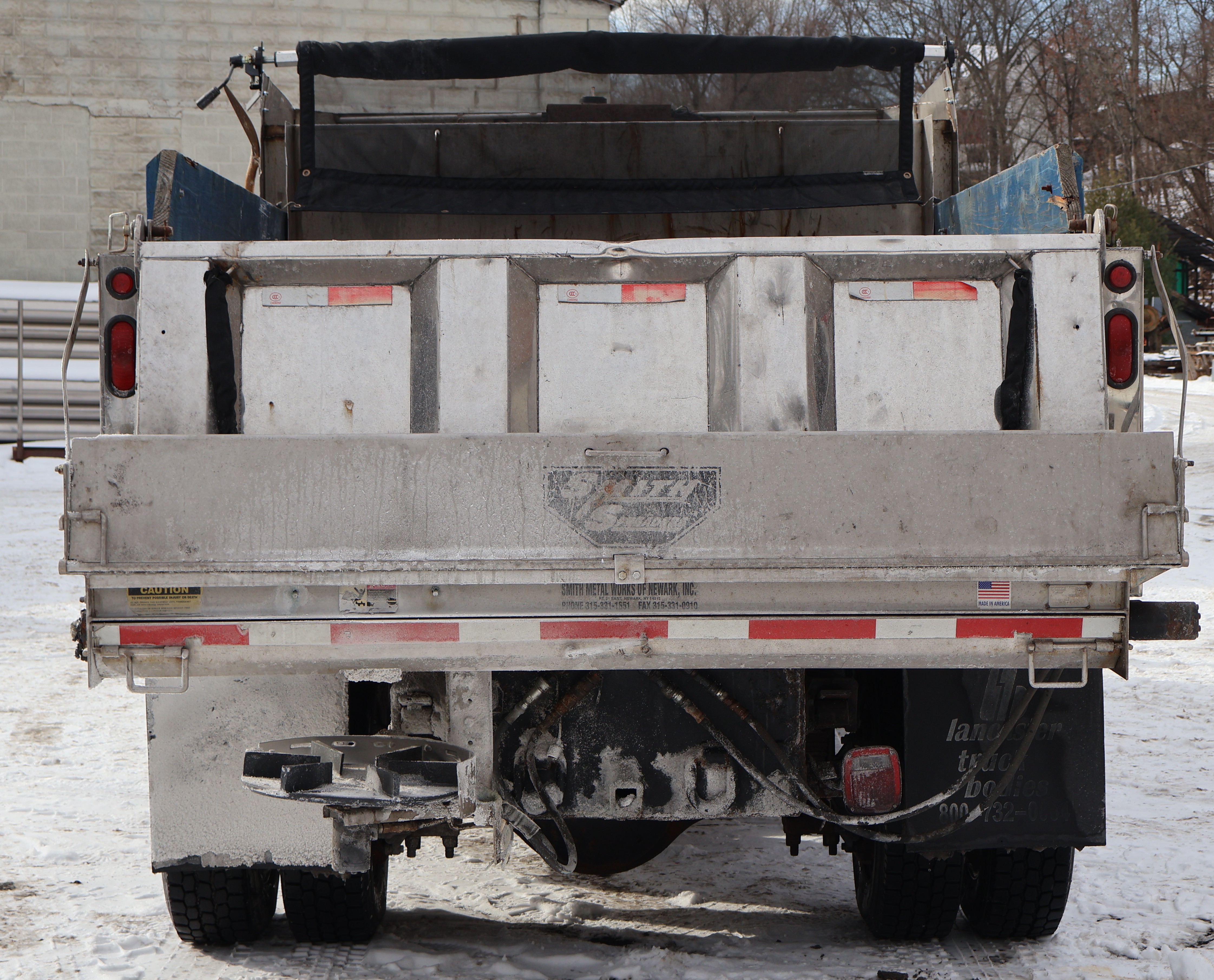 2004 FORD F650 - view 9 of 39