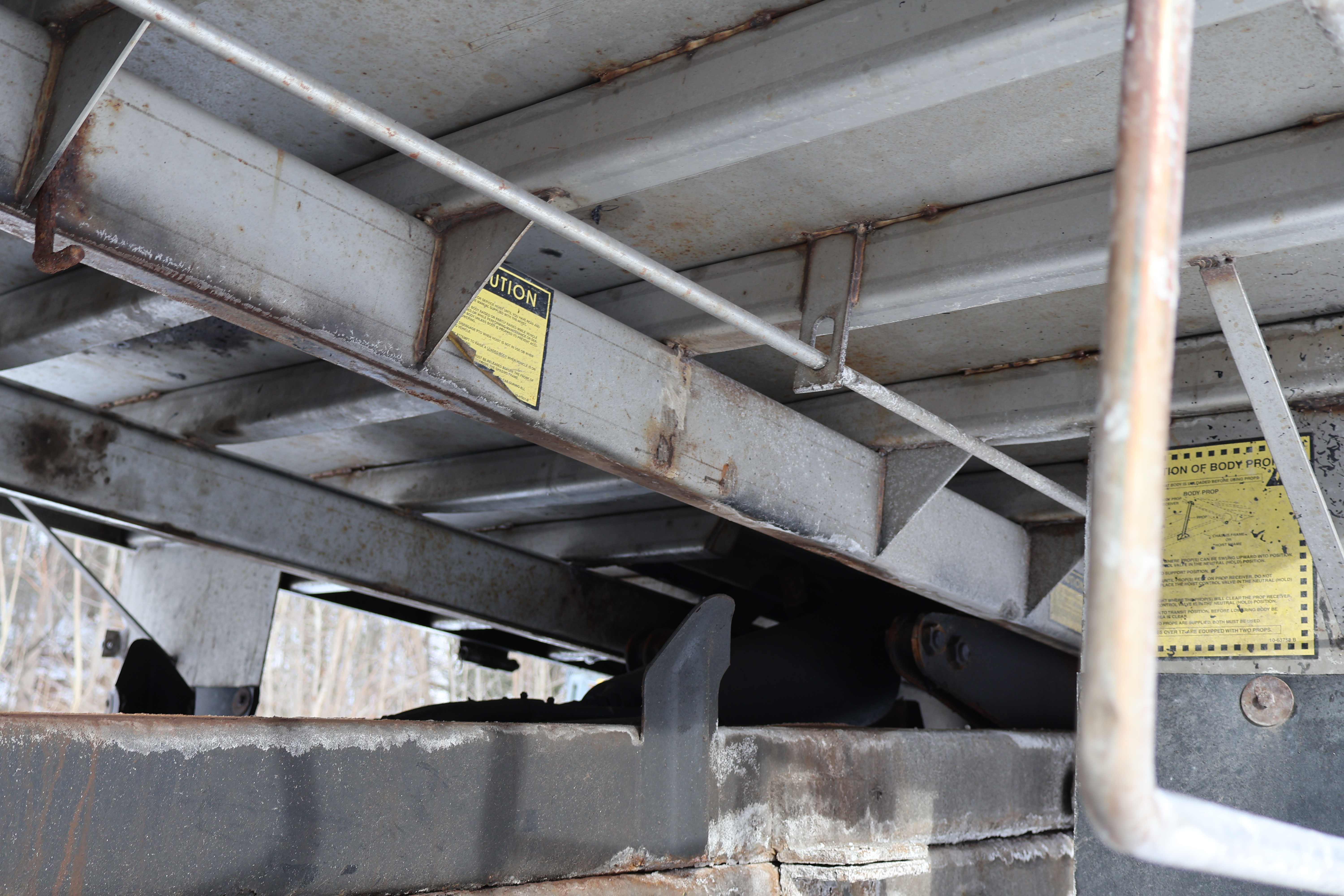 2004 FORD F650 - Image 29