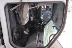 2004 FORD F650 - Image 36