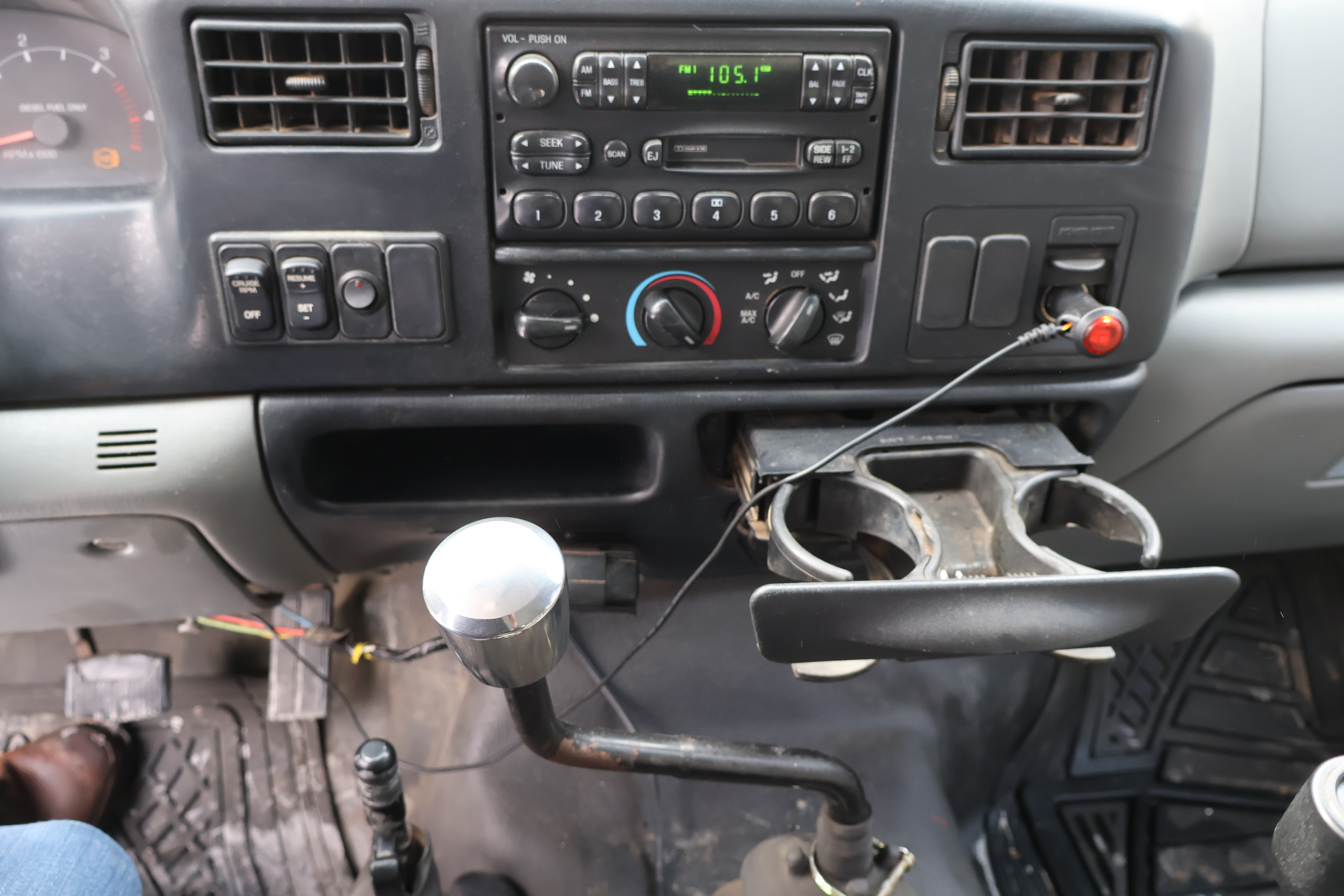 2004 FORD F650 - Image 34