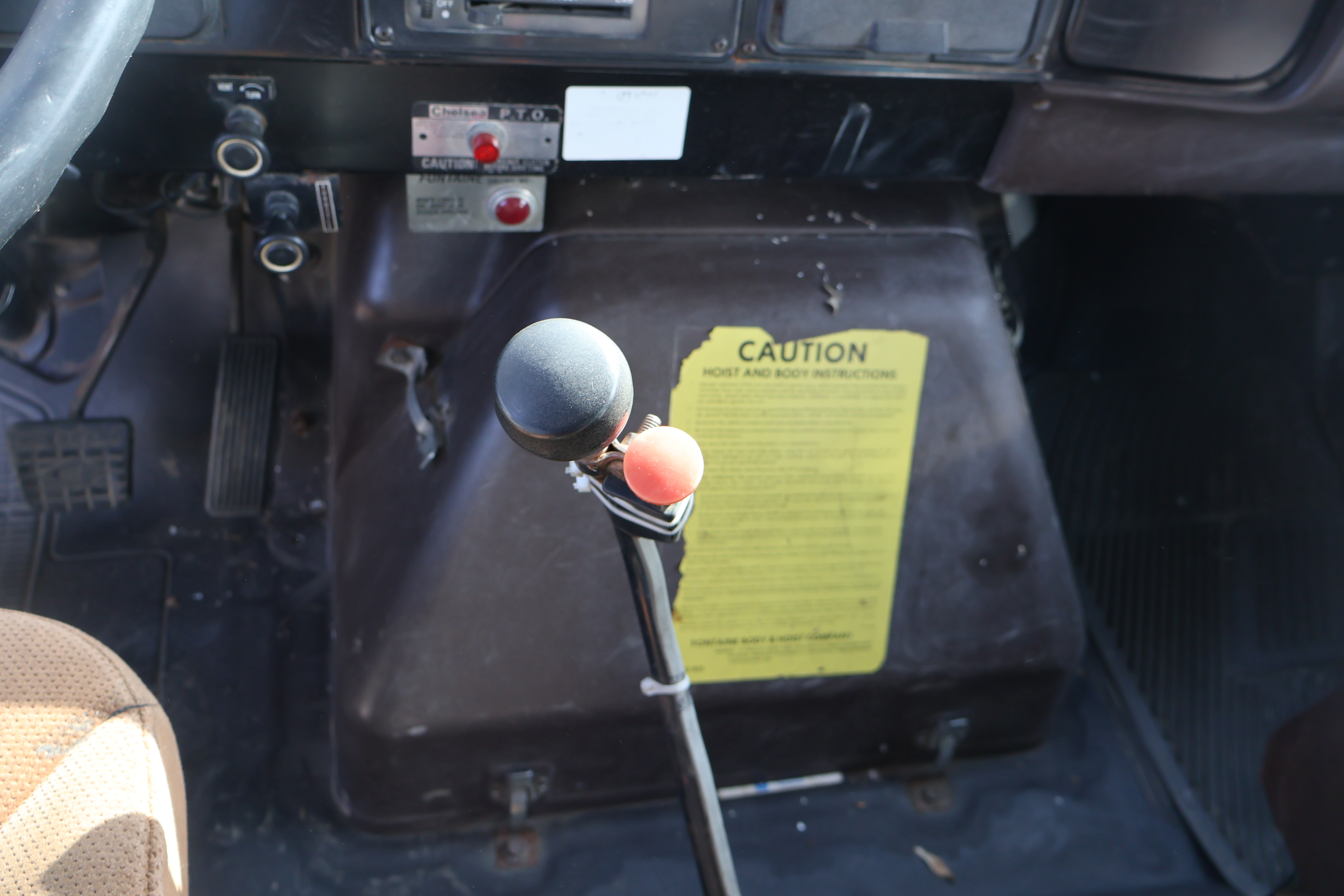 1988 INTERNATIONAL 1954 - Image 22