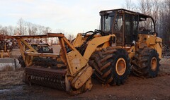 2002 MAGNUM 300 - Image 2