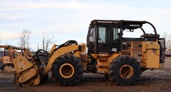 2002 MAGNUM 300 - Image 8