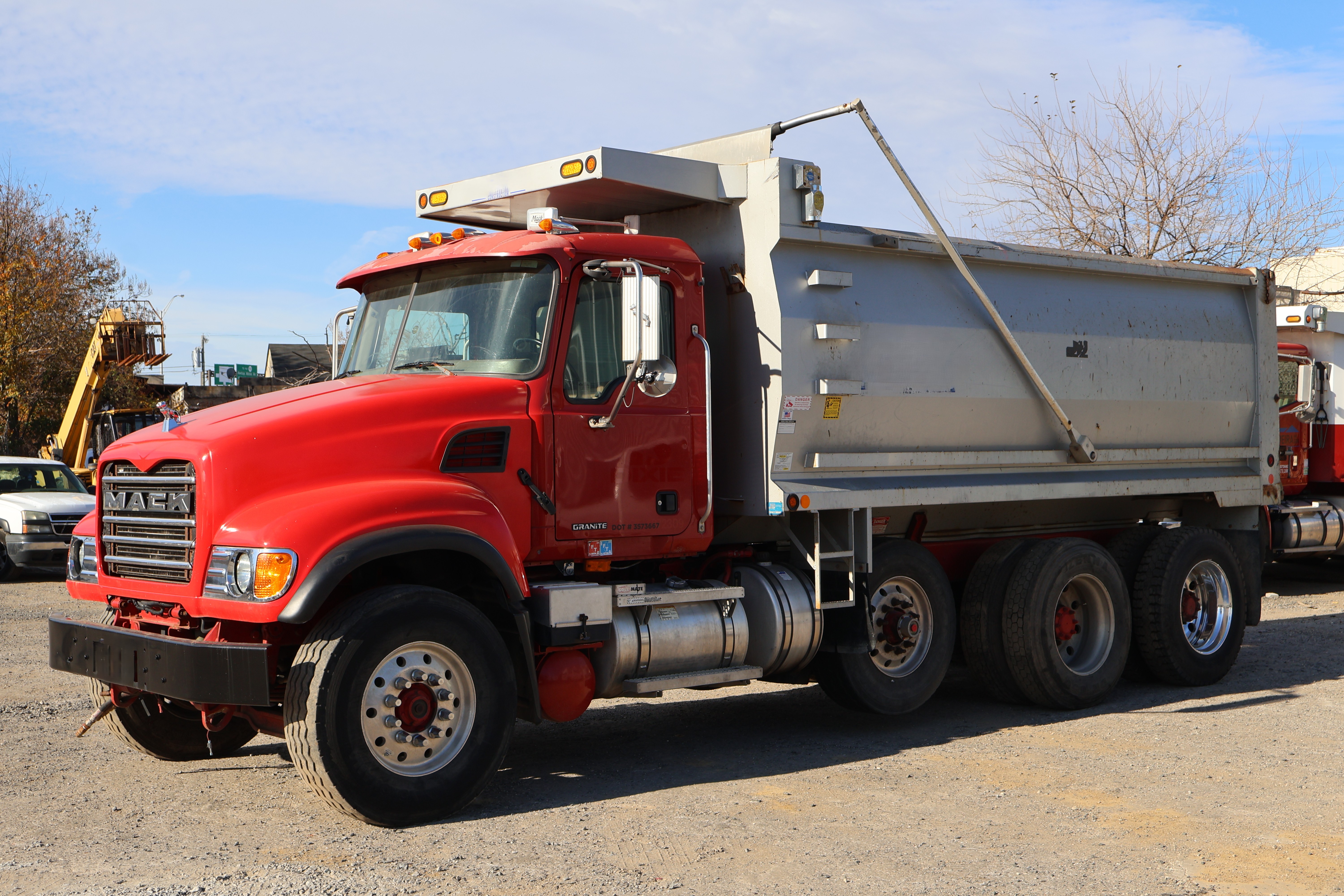 2007 MACK Granite CV713 - Image 3