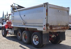 2007 MACK Granite CV713 - Image 11