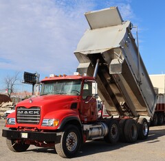 2007 MACK Granite CV713 - Image 13