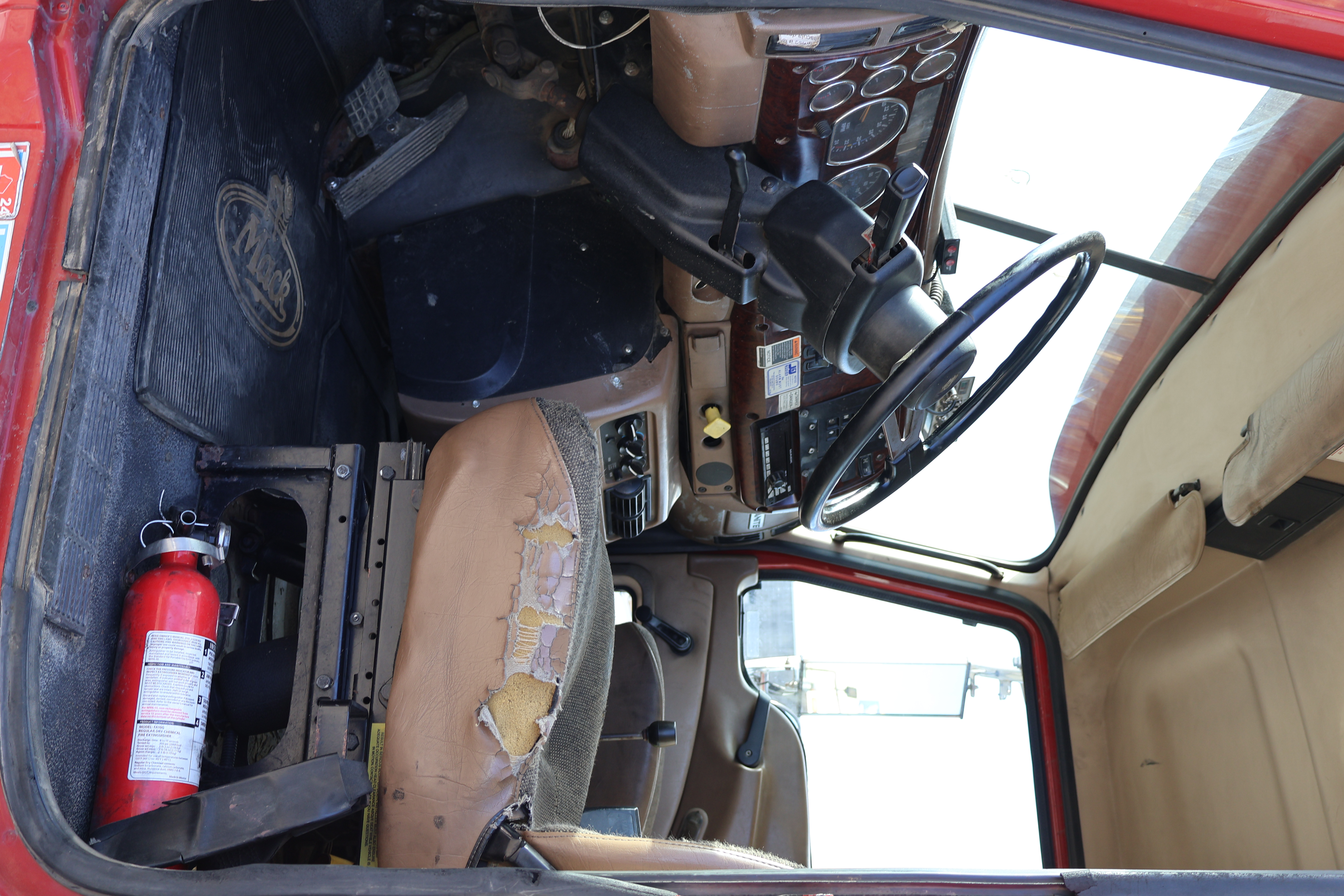 2007 MACK Granite CV713 - Image 24