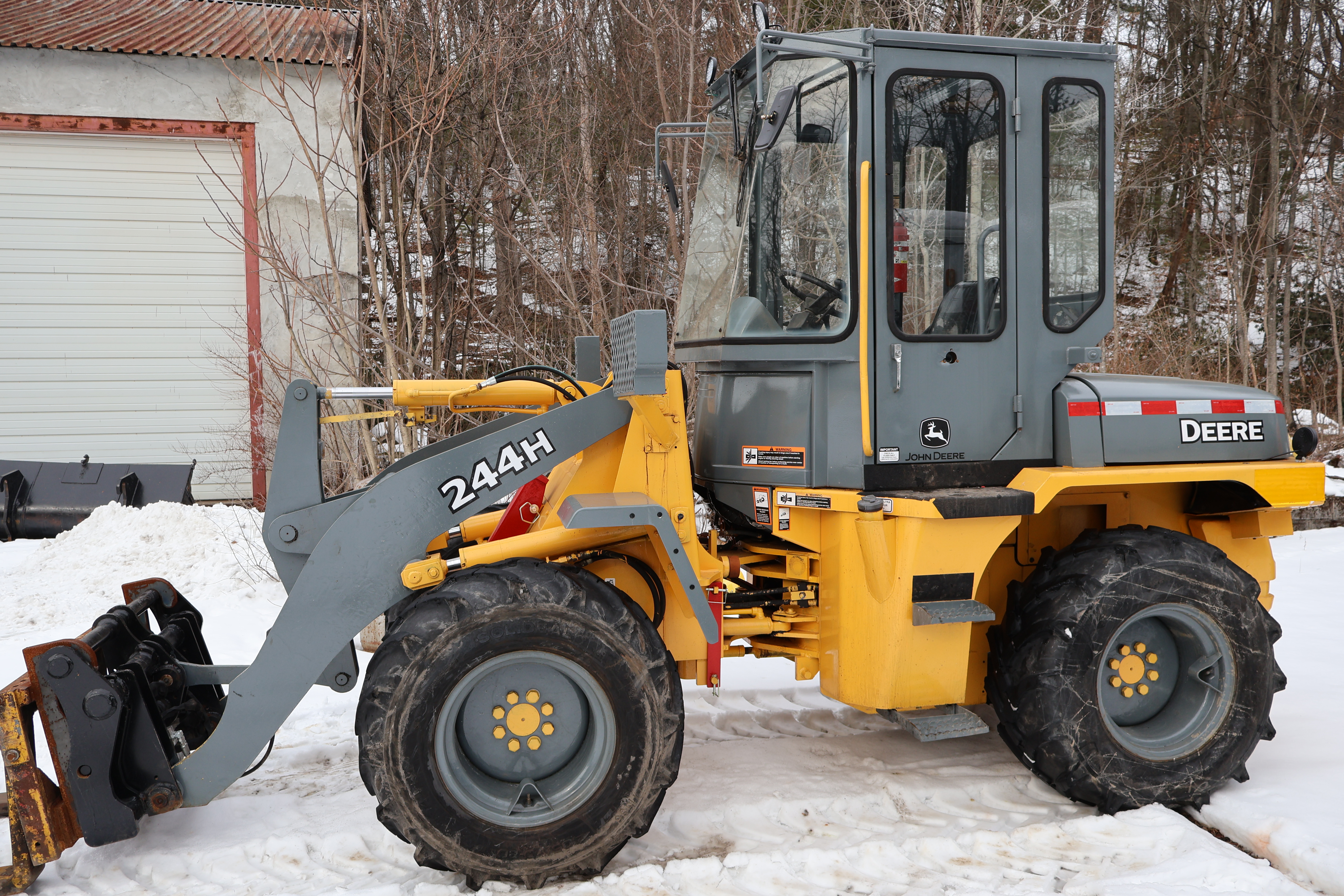 2000 DEERE 244H - Image 4