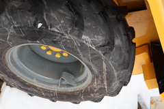 2000 DEERE 244H - Image 33