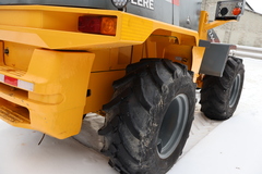 2000 DEERE 244H - Image 32