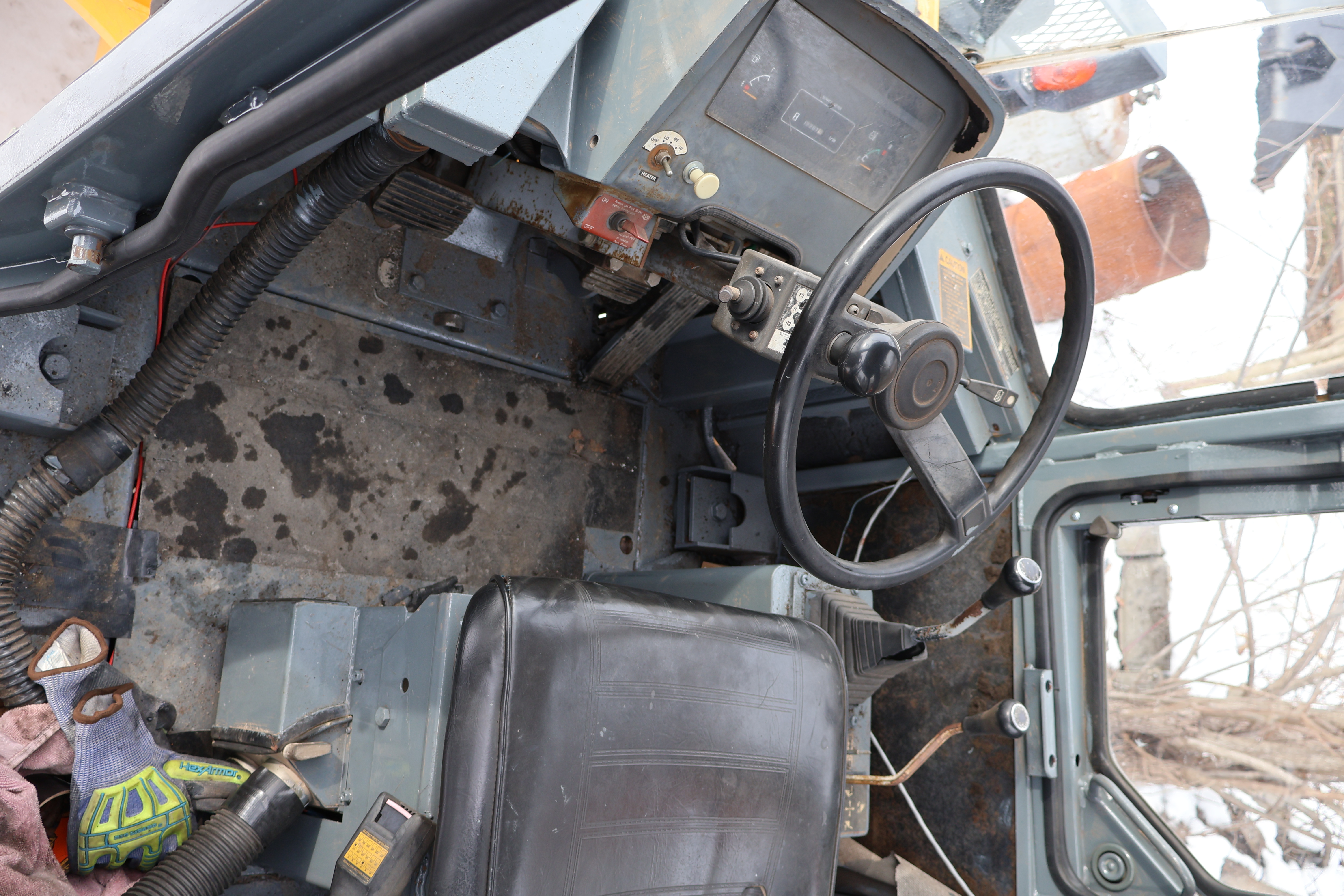 2000 DEERE 244H - Image 26