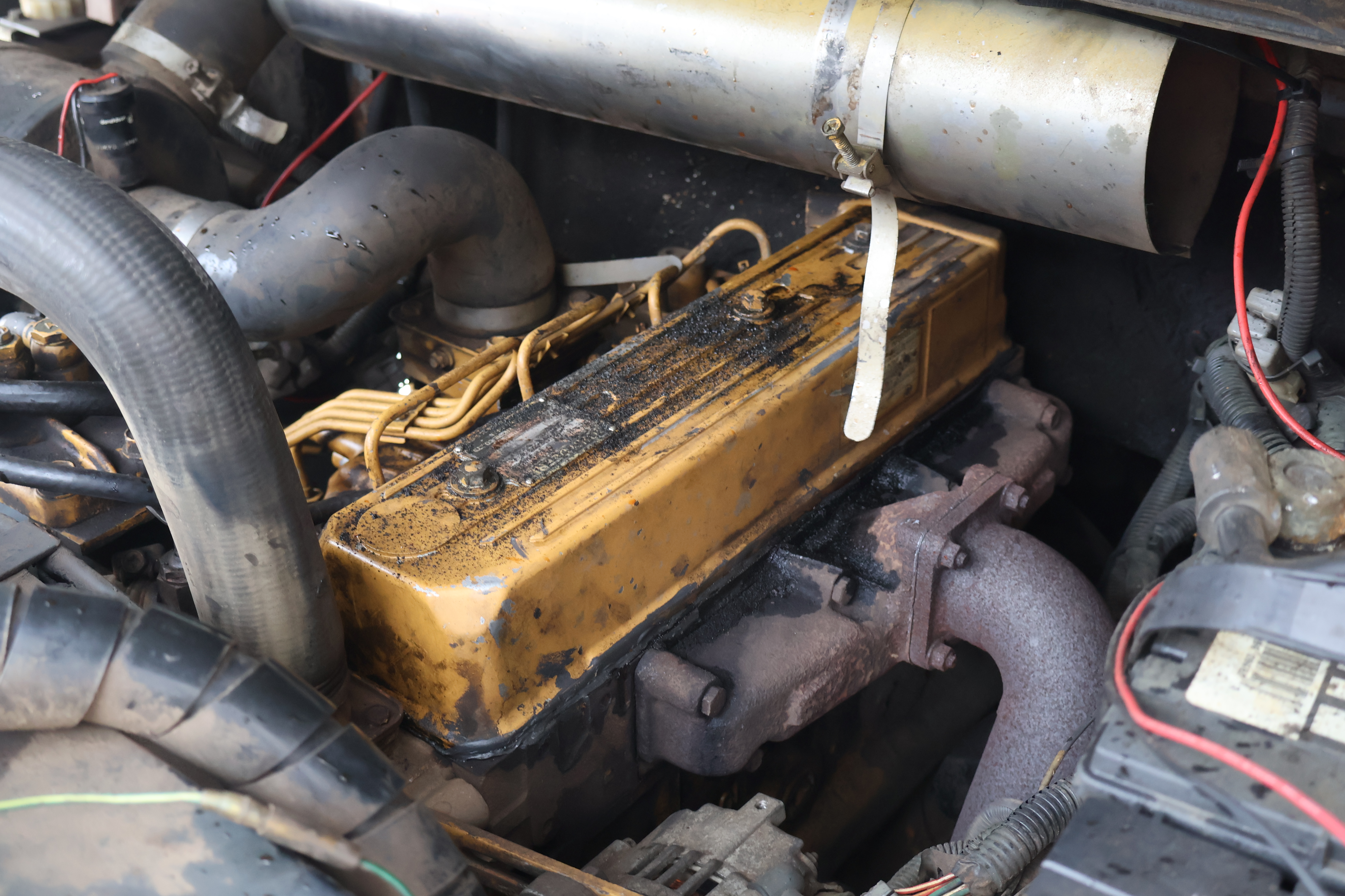 2000 DEERE 244H - Image 36