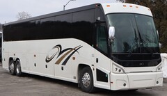 2014 MCI J4500 - Image 3