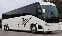2014 MCI J4500 - Image 1