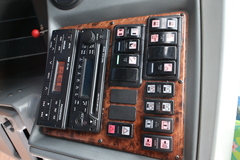 2014 MCI J4500 - Image 26