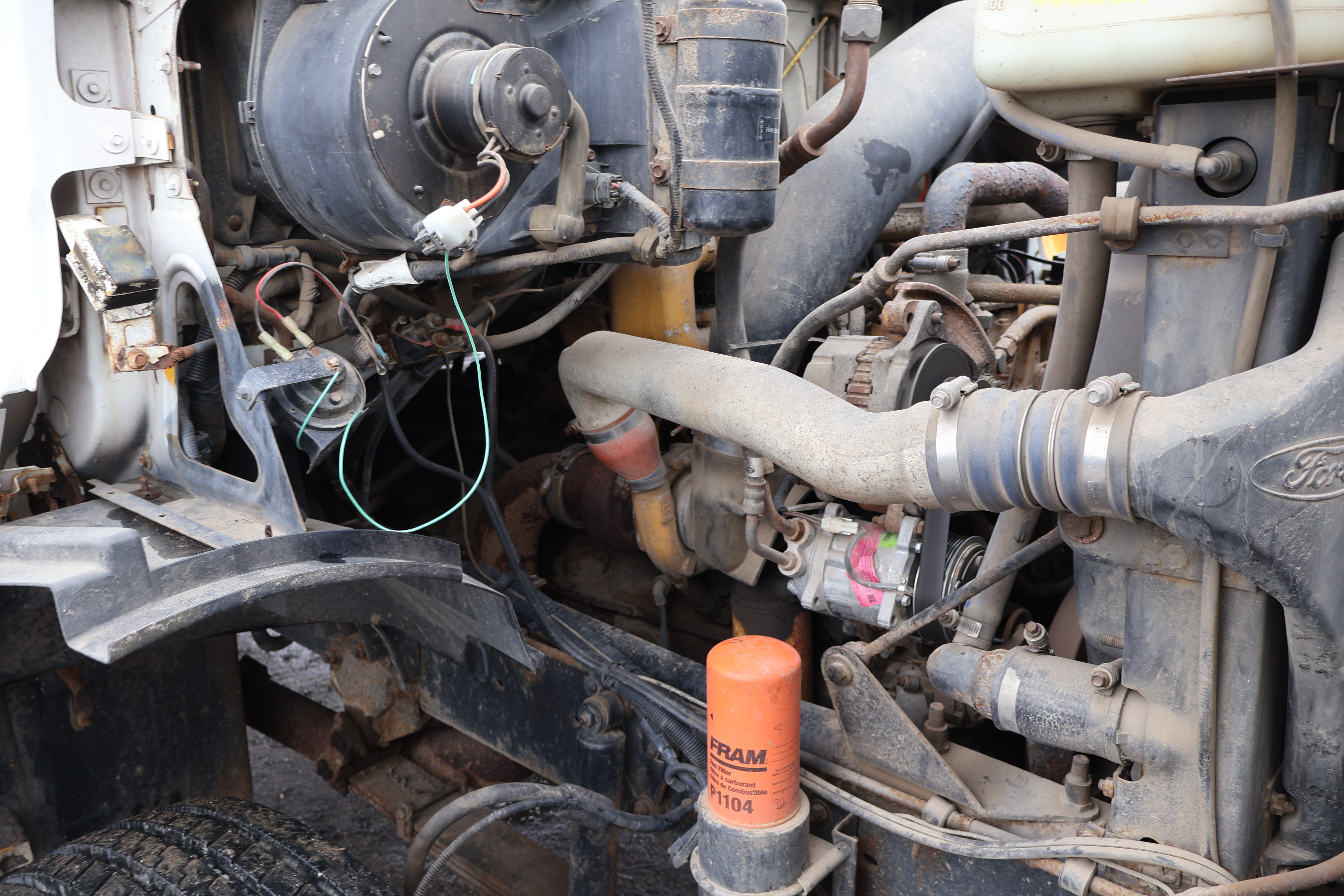 1998 FORD L8501 - Image 25