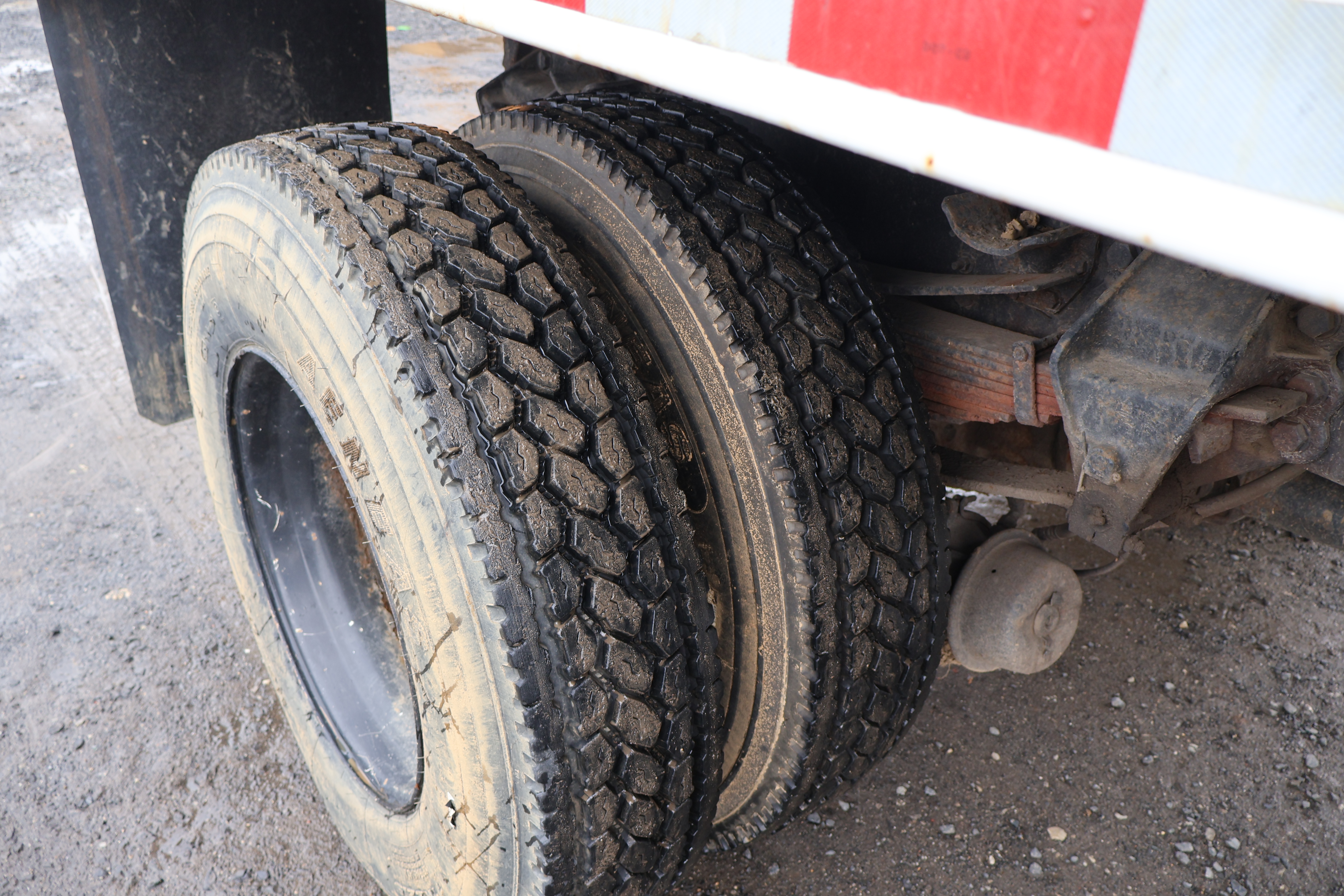 1998 FORD L8501 - Image 26