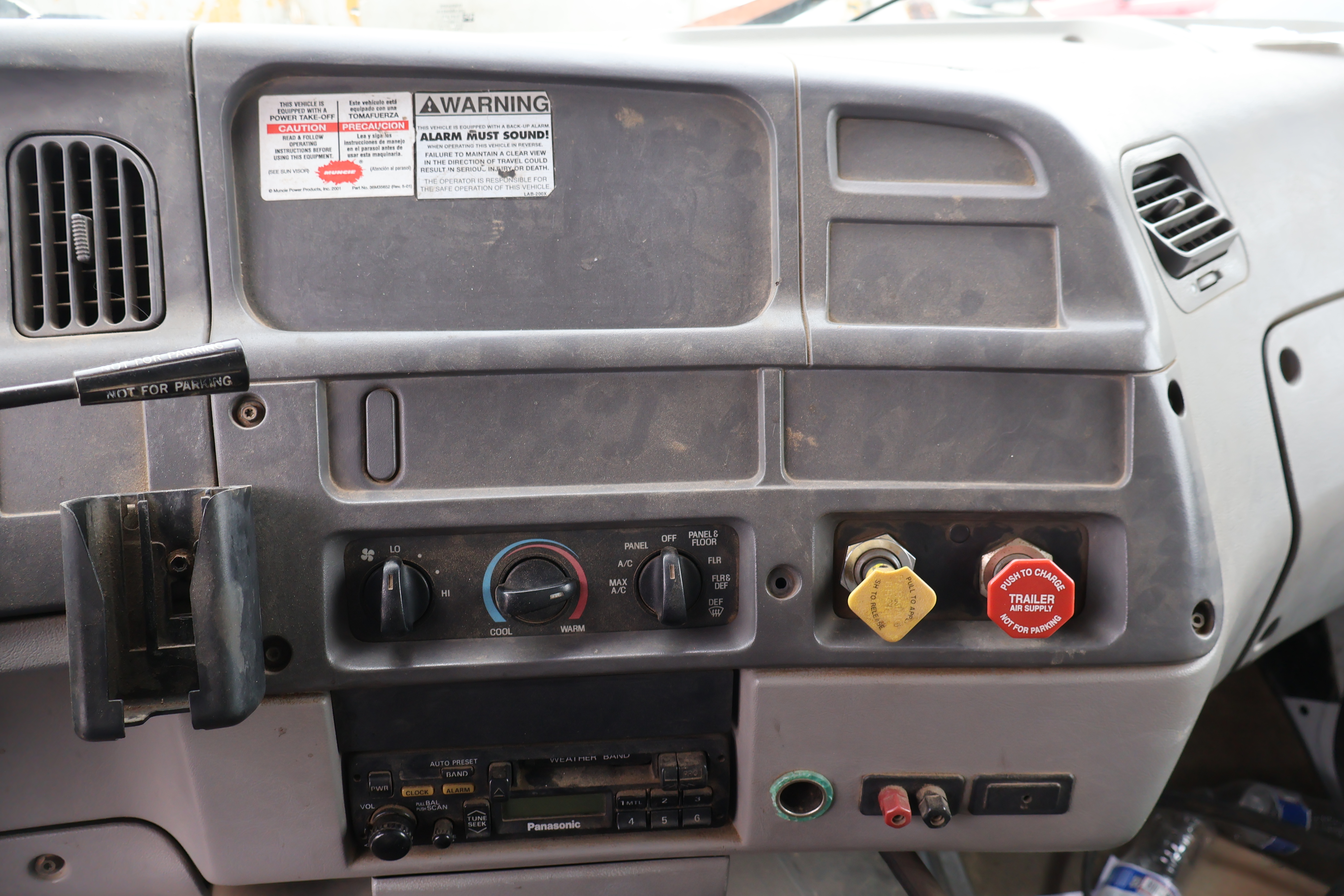 1998 FORD L8501 - view 14 of 37