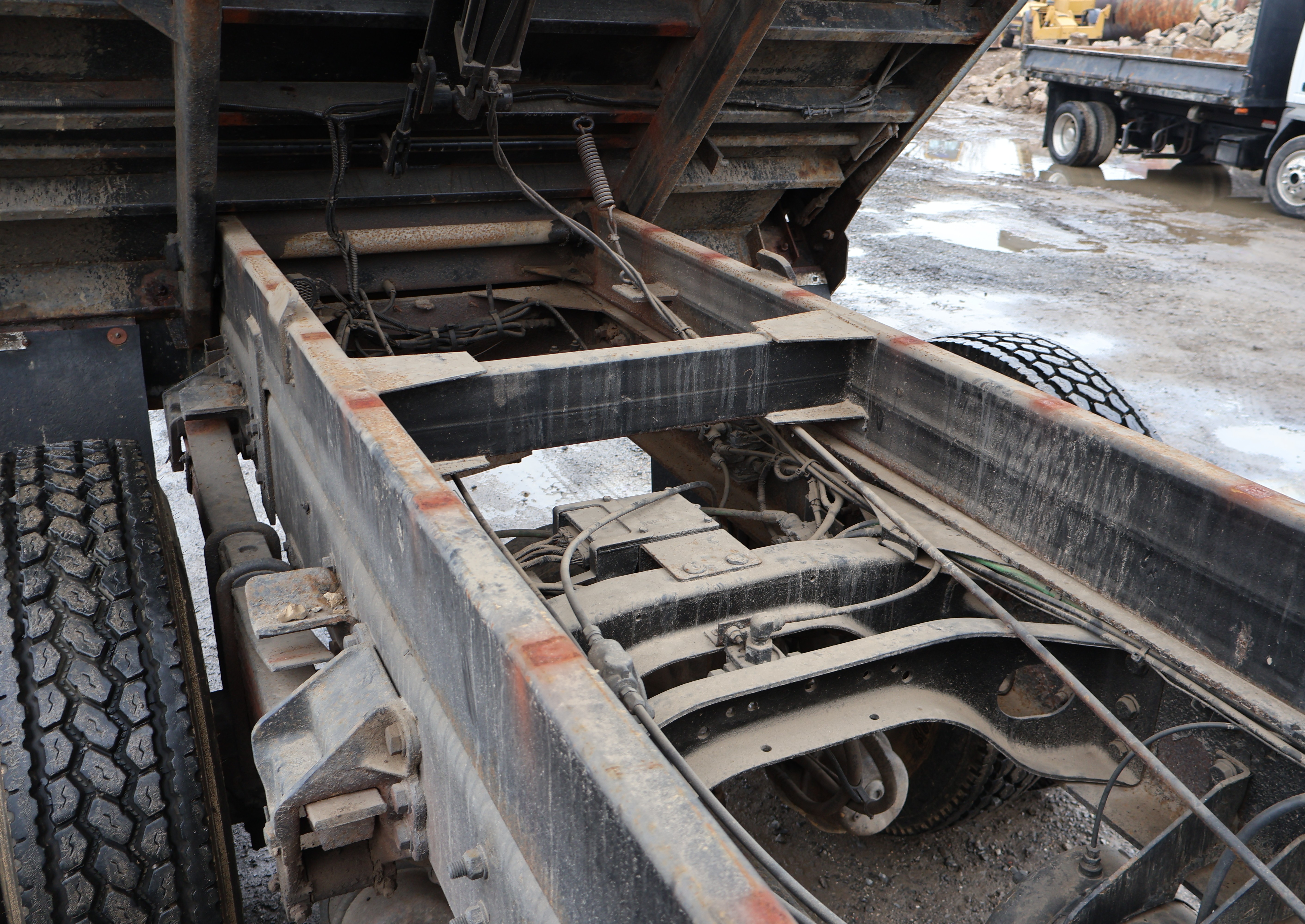 1998 FORD L8501 - Image 36