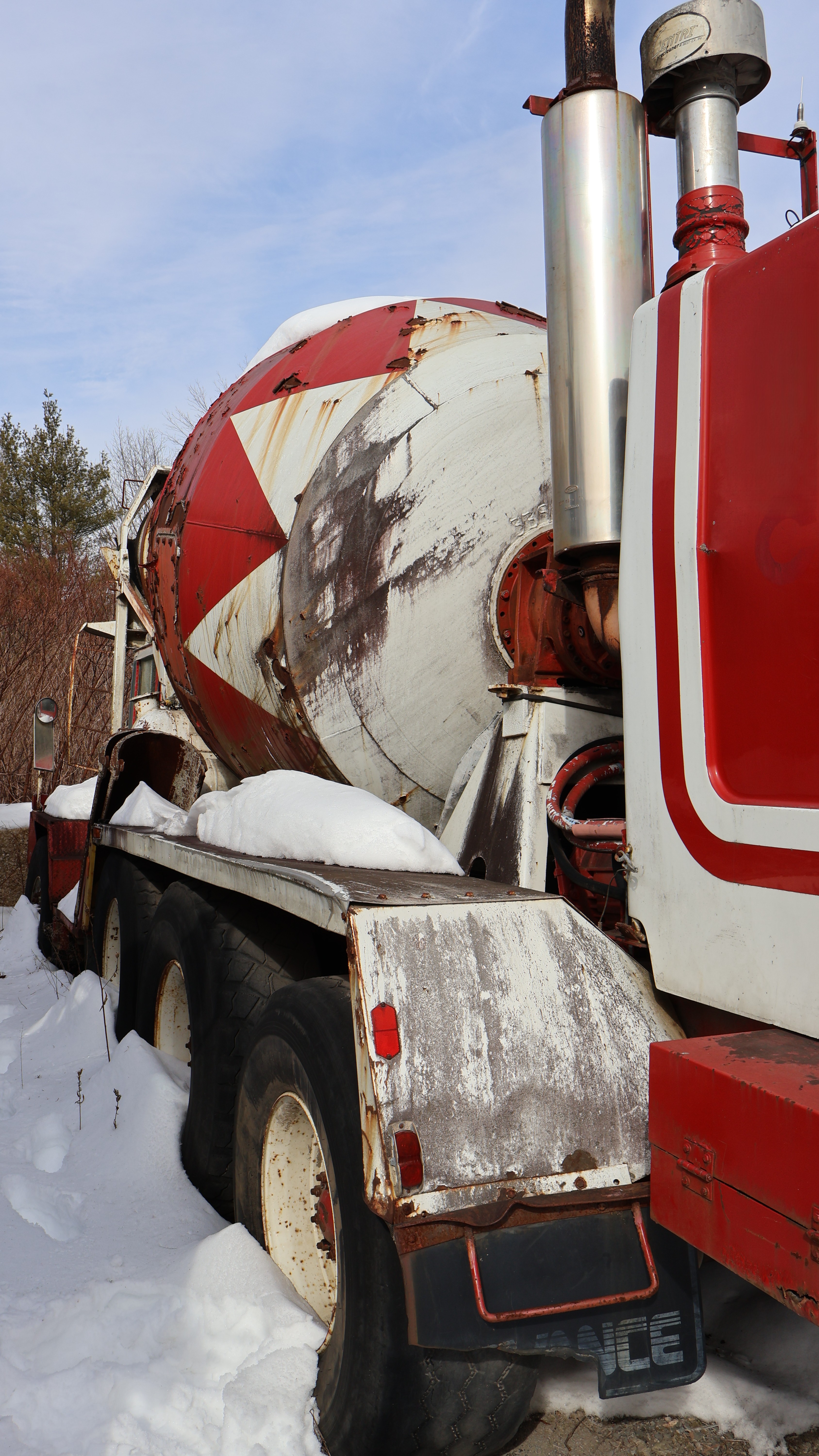1987 ADVANCE Cement Truck - view 3 of 27