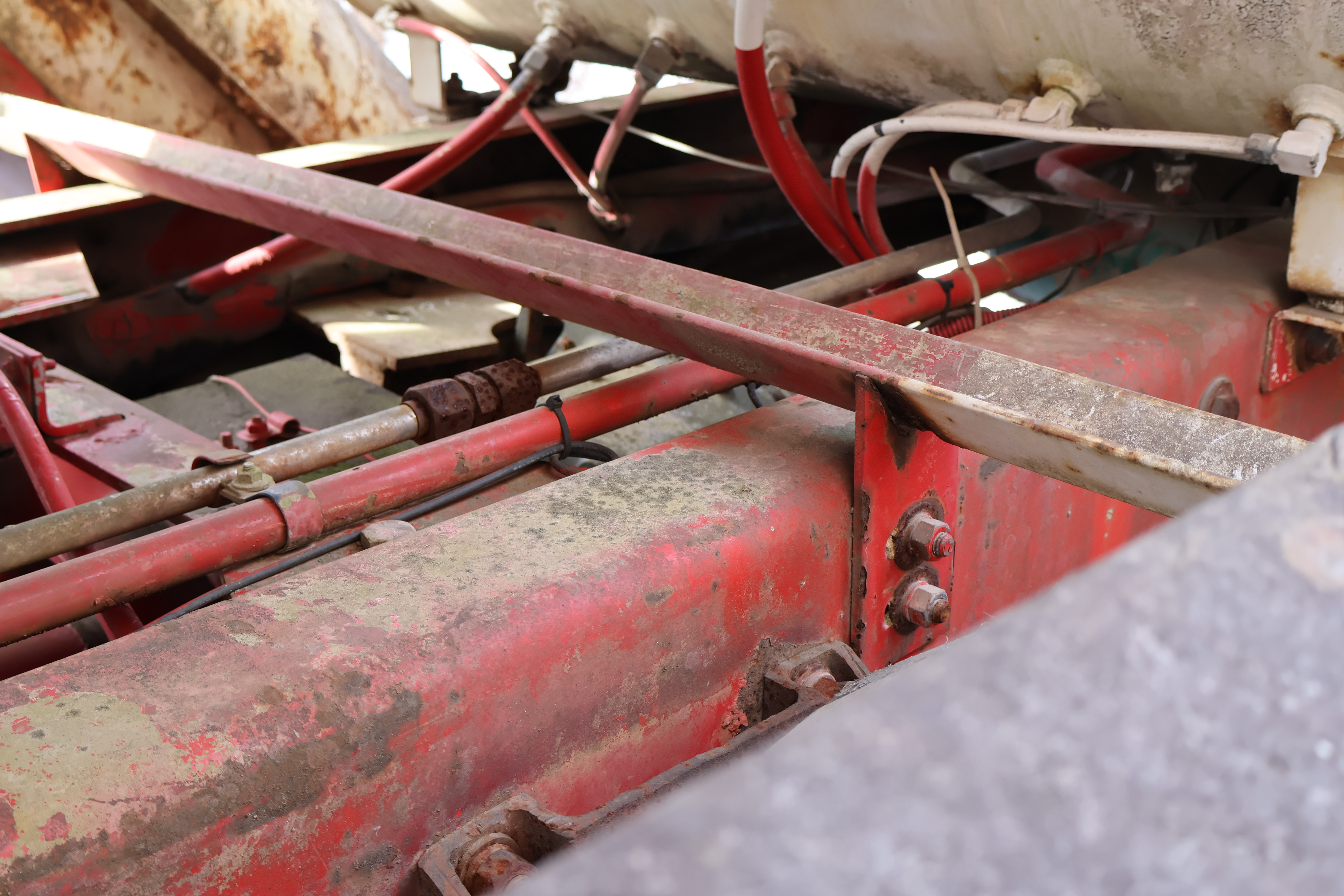 1987 ADVANCE Cement Truck - view 19 of 27