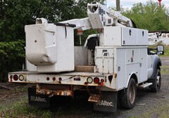 2012 FORD F-550 - Image 6