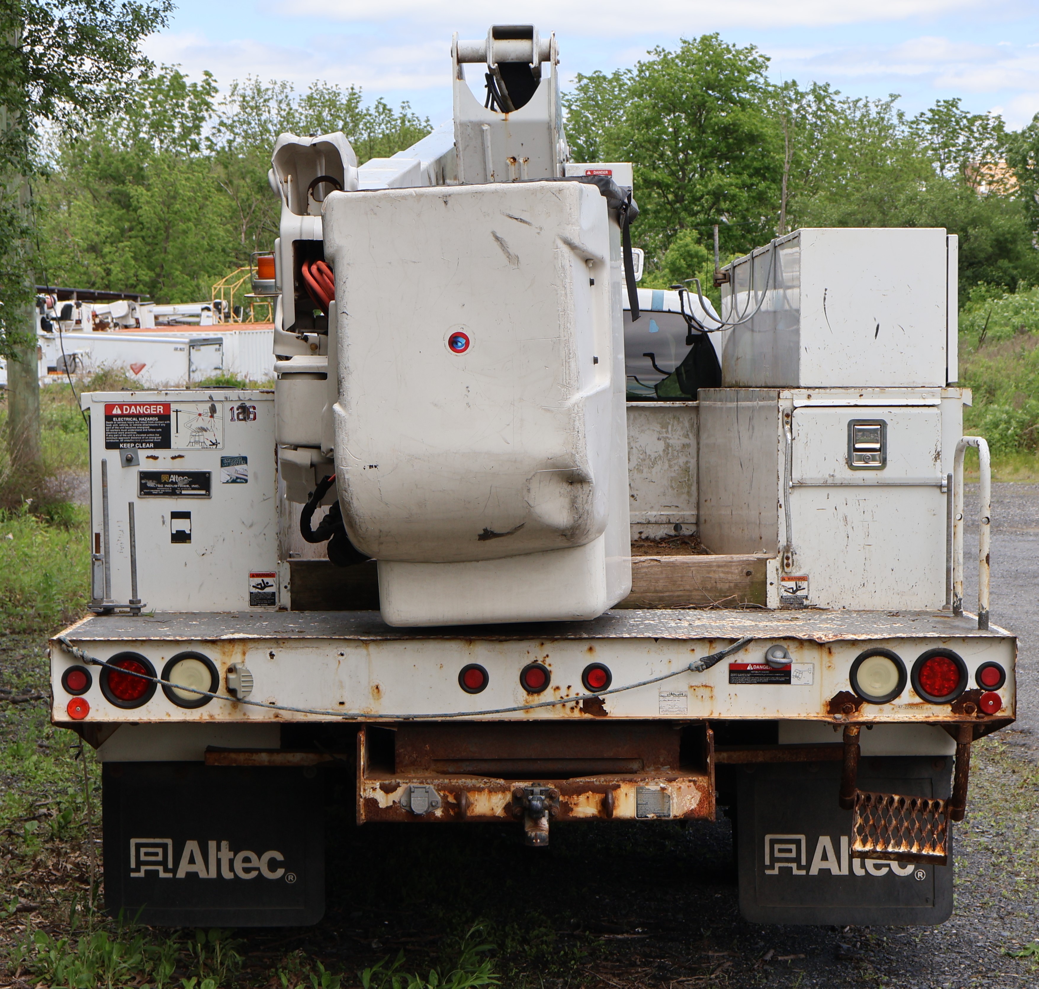 2012 FORD F-550 - view 7 of 30