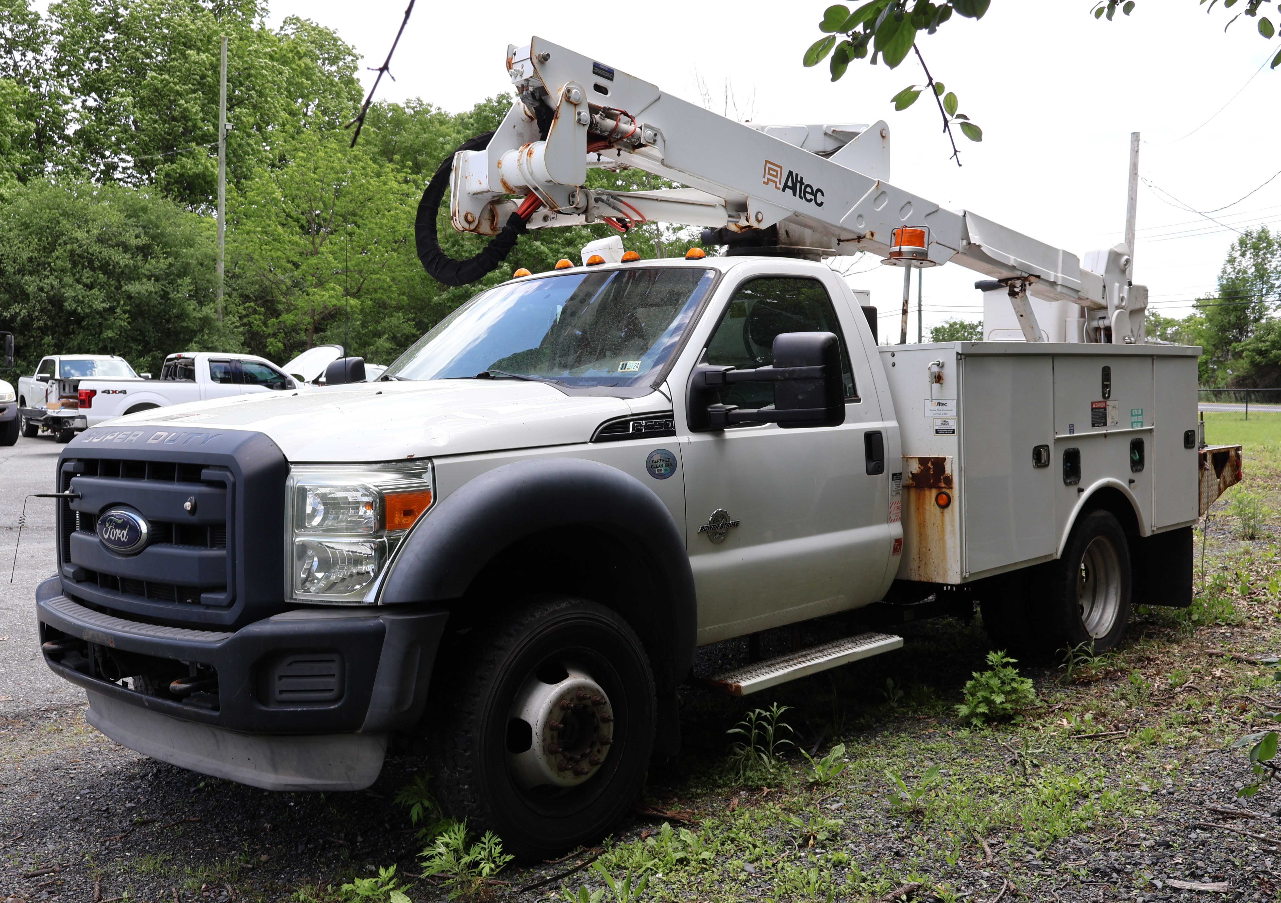 2012 FORD F-550 - view 11 of 30