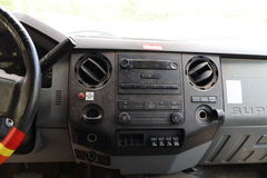 2012 FORD F-550 - Image 18