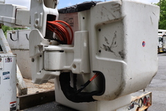 2012 FORD F-550 - Image 20