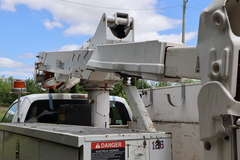 2012 FORD F-550 - Image 21