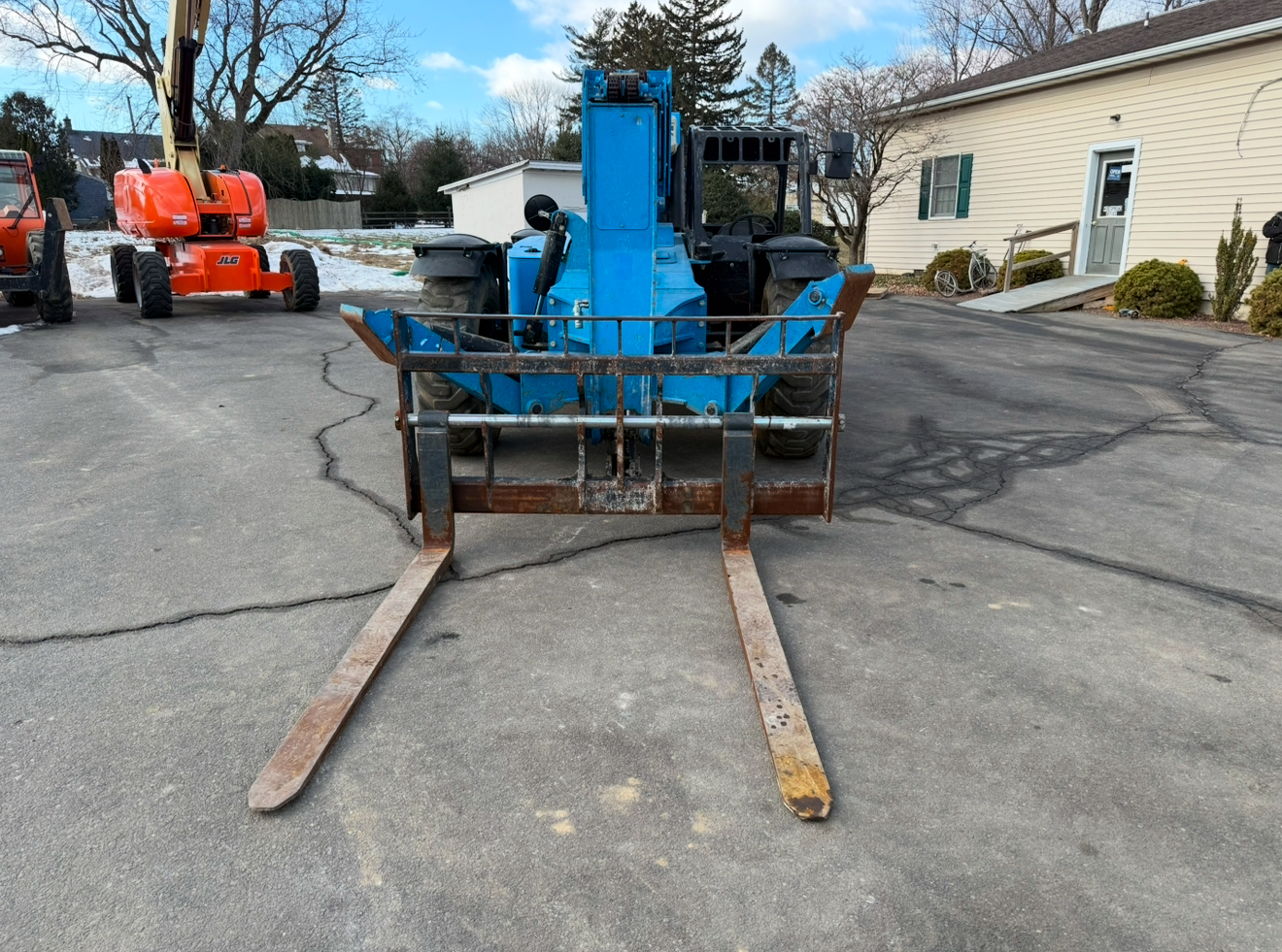 2016 GENIE GTH 1056 - view 6 of 28