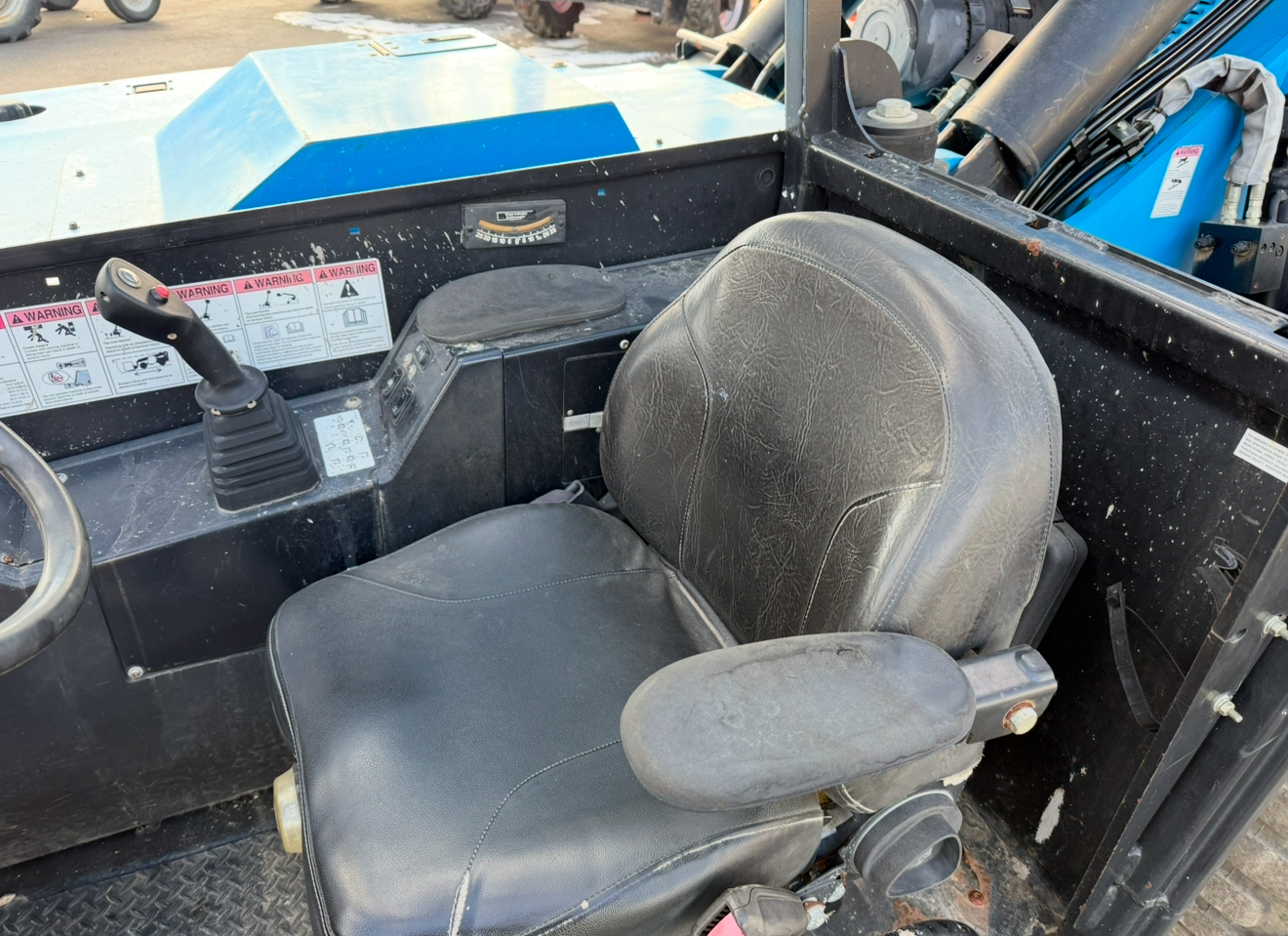 2016 GENIE GTH 1056 - Image 14