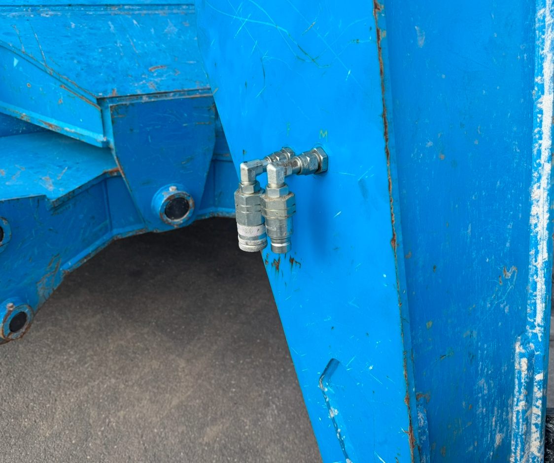 2016 GENIE GTH 1056 - Image 26