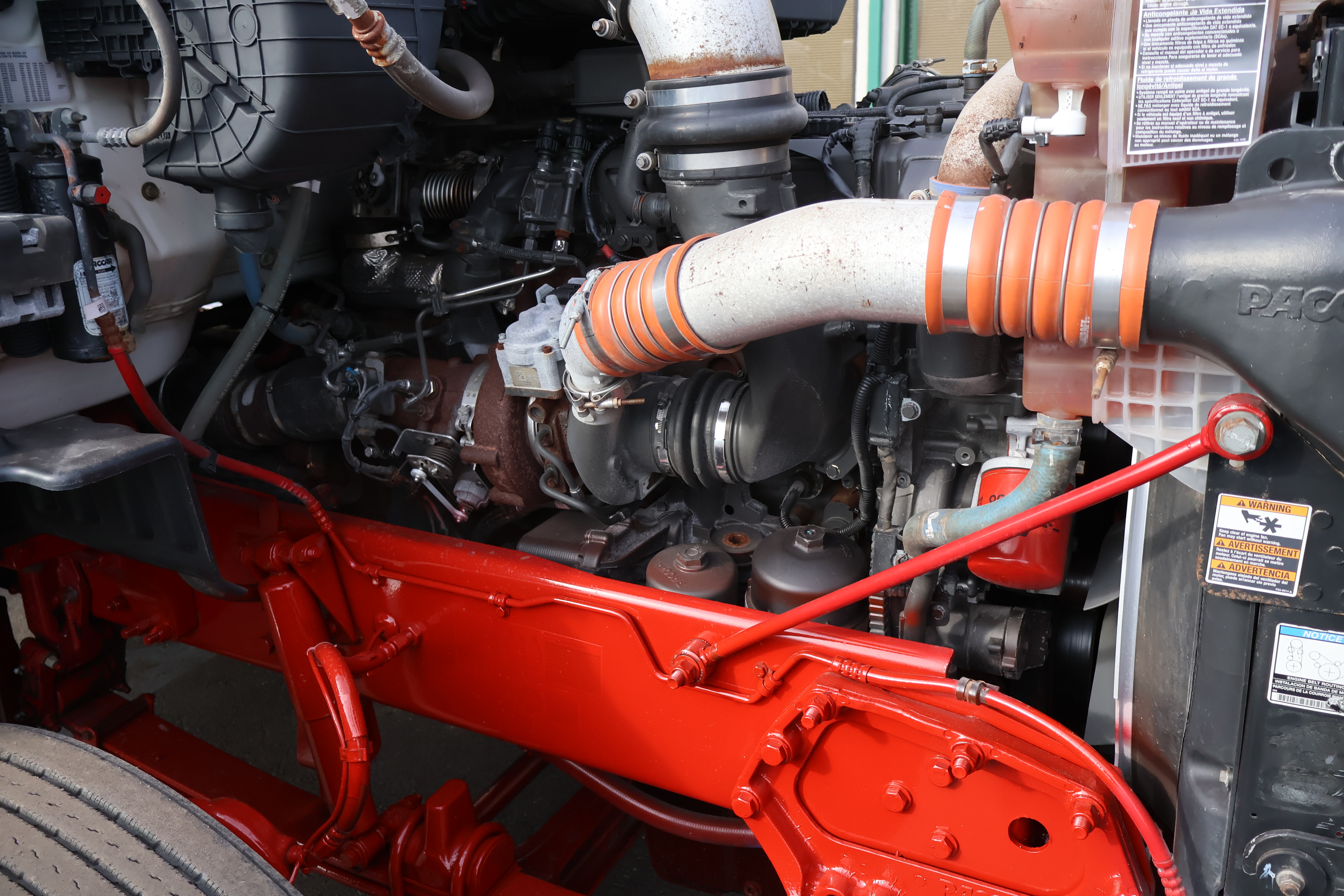 2018 PETERBILT 579 - Image 35